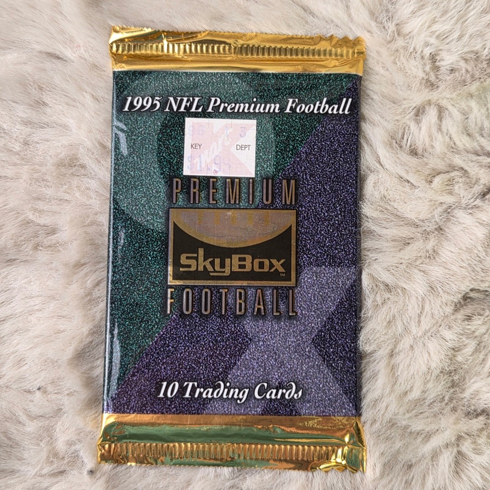 1995 SkyBox Premium Football Sealed Pack 10 Trading Cards NFL Vintage